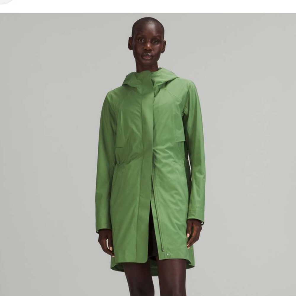 Lululemon Rain Rebel rain jacket - cedar green